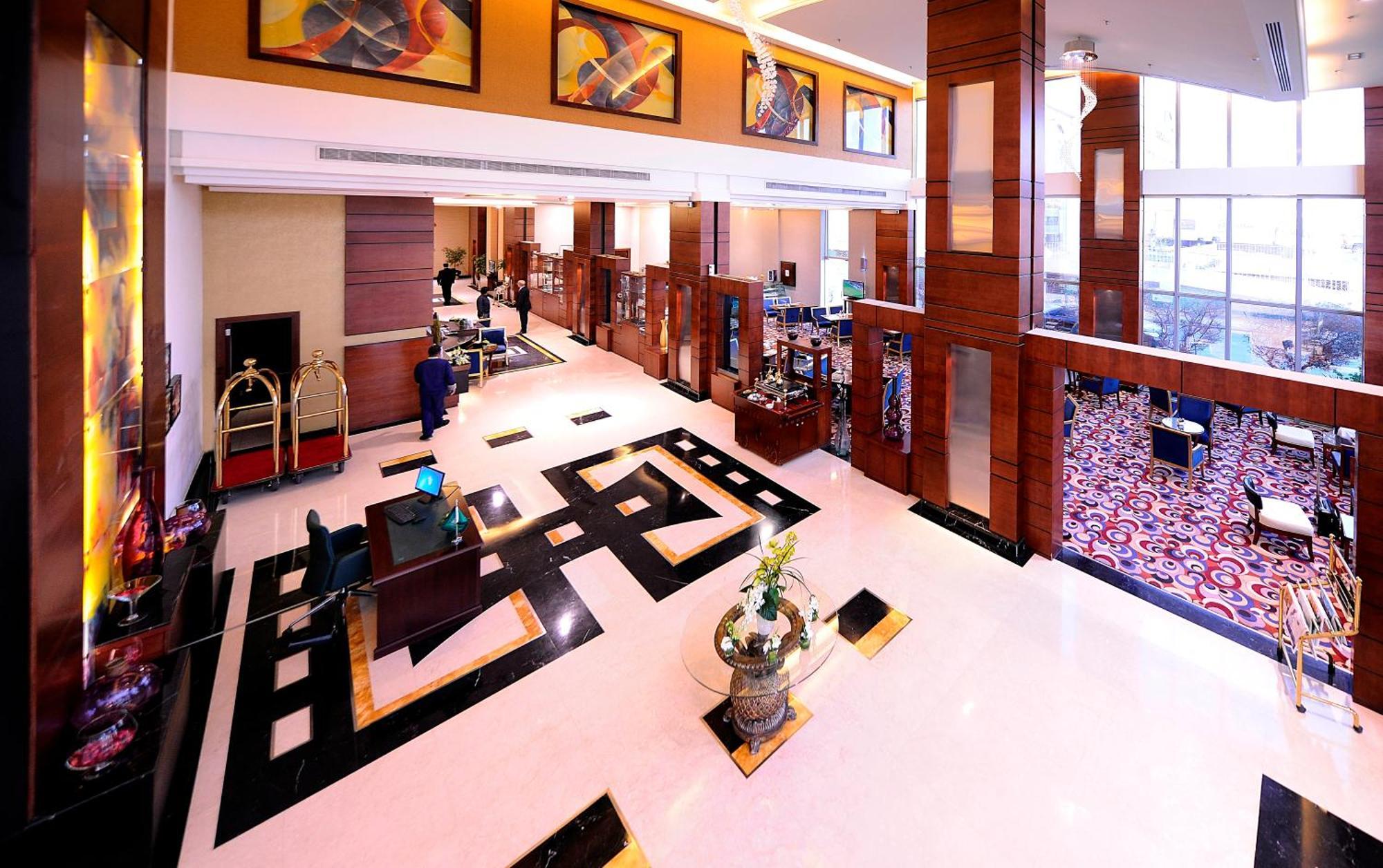 Qaser Al Hamra By Warwick Riade Exterior foto